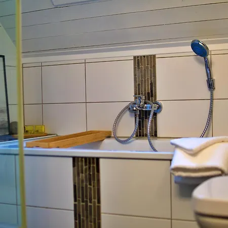 Landhausstil Innenstadt Apartment *